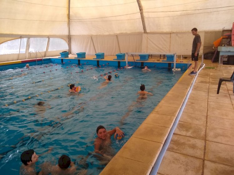 Waterpolo entrena en la PileCAF