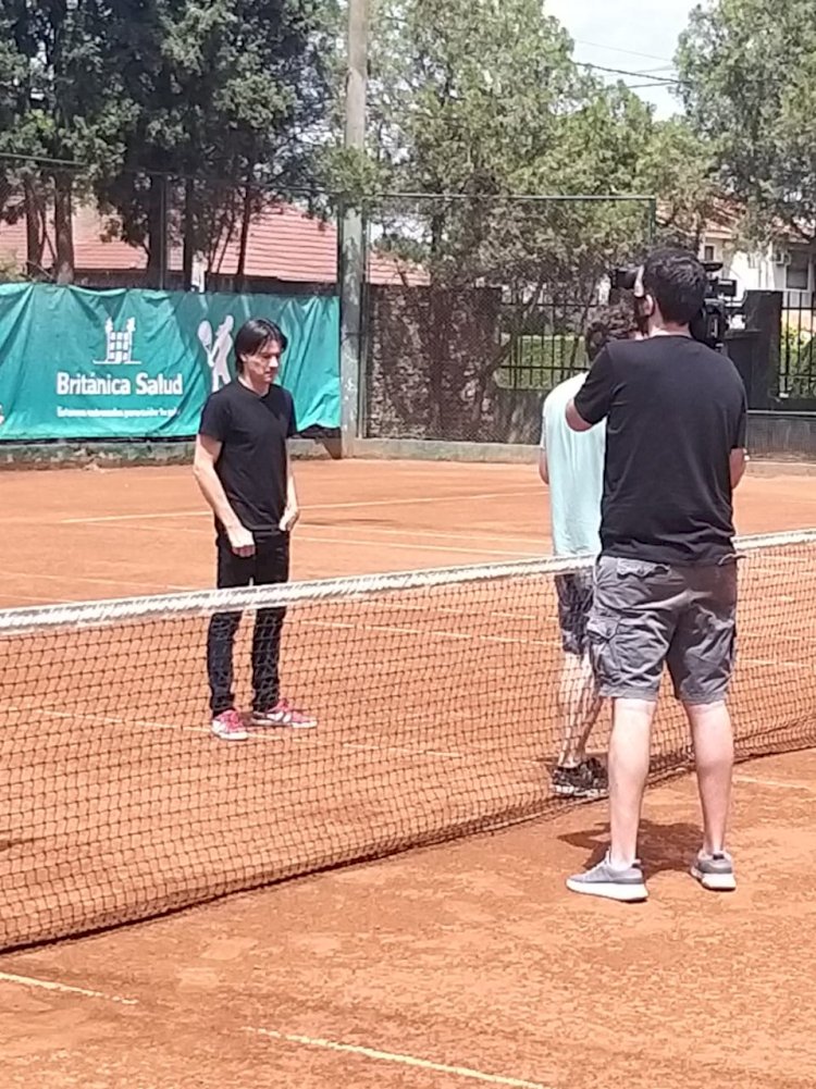 El Mago Coria visitó el club