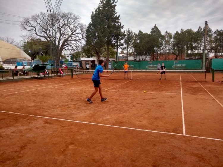 Tenis en Fisherton