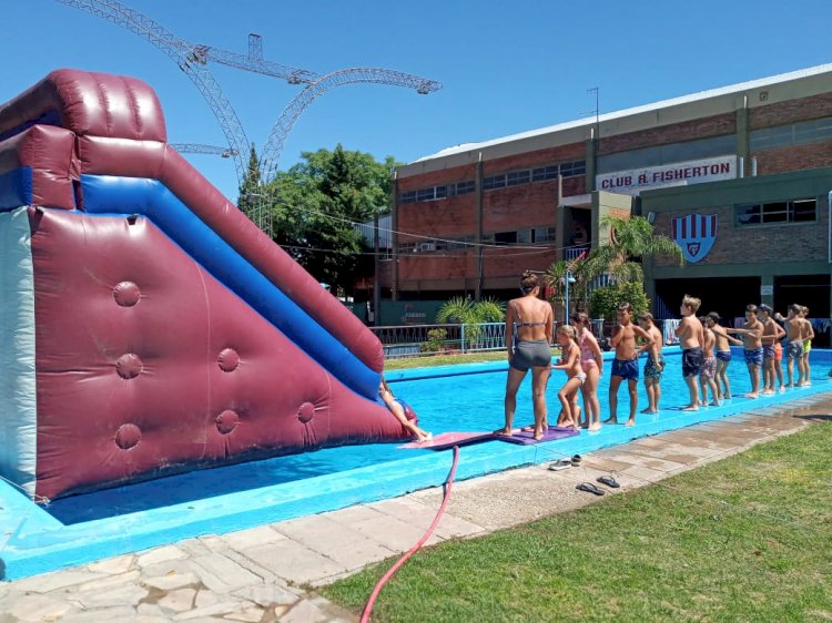 Colonia: Tole Tole Acuático