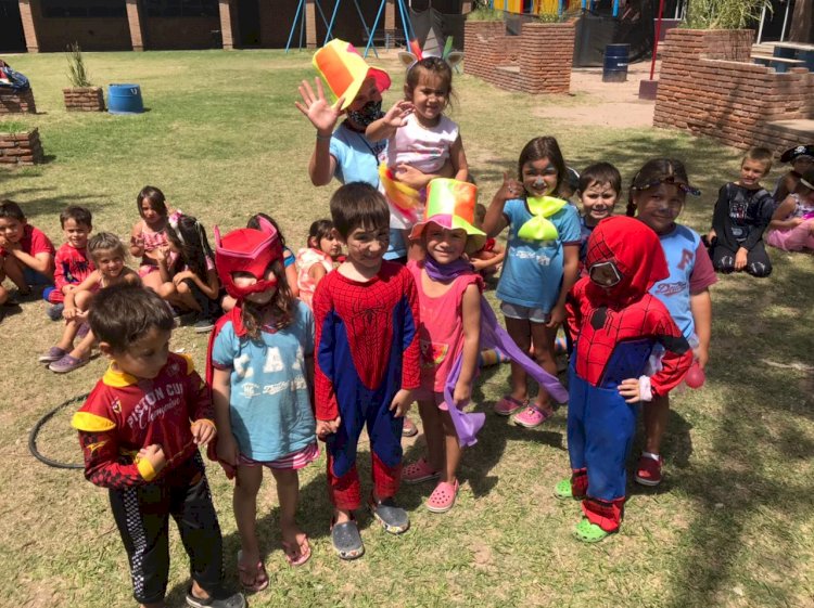 Colonia de Verano: Fiesta de Disfraces