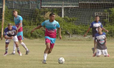 Fútbol: la Primera División va por su segundo triunfo