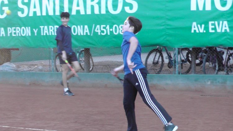 Entrenamientos de la Escuela de Tenis