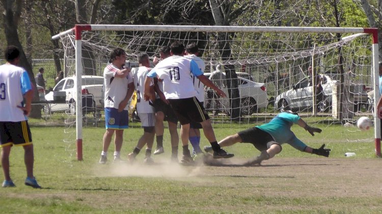 Otro sábado a puro fútbol en el Anexo