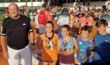 Tenis: campeones en el Interclubes