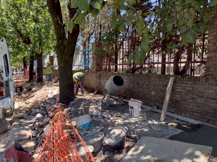 Refacción de la vereda perimetral de la Sede